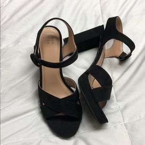 NWOT A New Day black strappy heels
